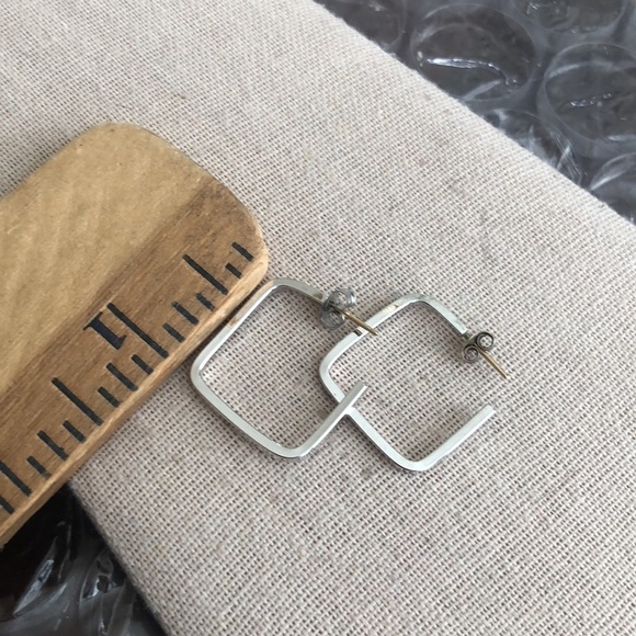 Vintage Square Pierced Earrings - Picture 2 of 2